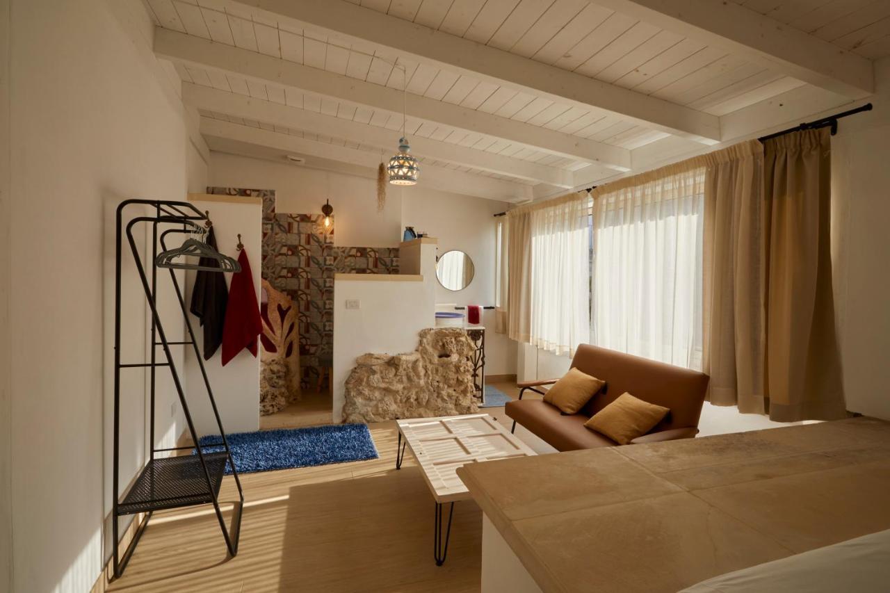 Upstairs - Skylight Apartment Lecce Exterior photo